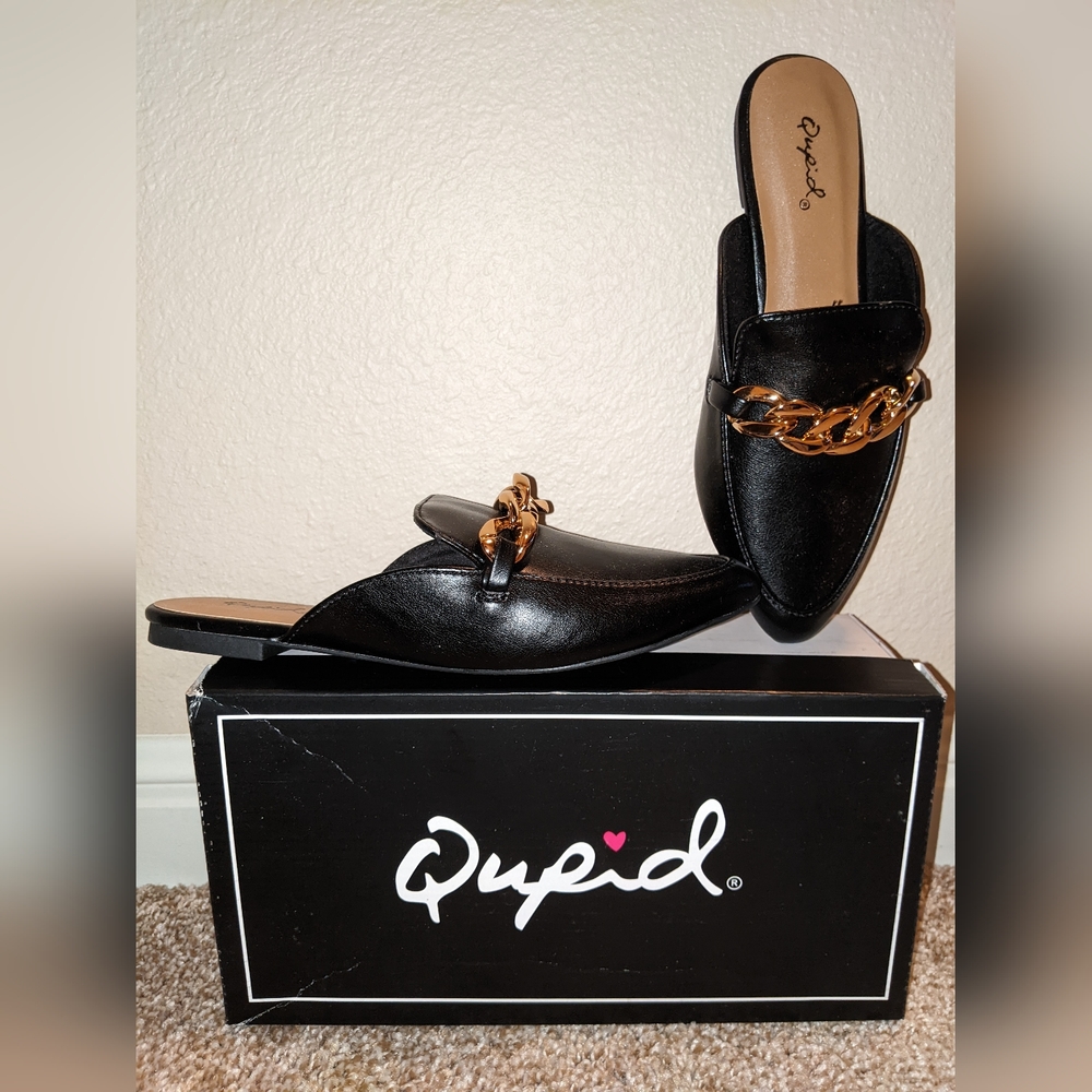 Qupid black mules size 6